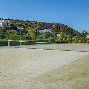 B27 - Luzbay 2 Bed Luz